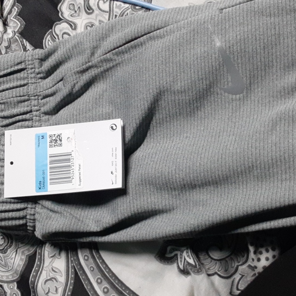 Nike kids dri fit joggers size medium 2 pairs medium and large